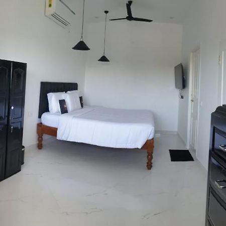 Kadal The Beach House Puducherry Exterior foto